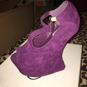 Purple Shoe